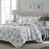 3-Piece Cotton Quilt Set with Floral Pattern